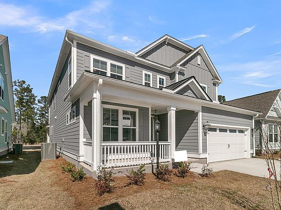 3rd image of 5 Cherrywood Dr