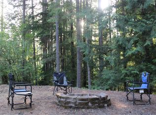 20 N Oxbow Pl, Hoodsport, WA 98548