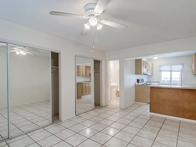B Street | Apartments Near Balboa Park - Studios, 1 & 2 Bedrooms — Photo 19