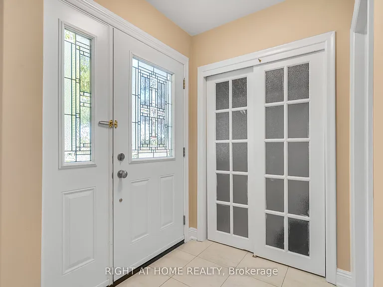 49 McGregor Rd W #MAIN — Photo 3
