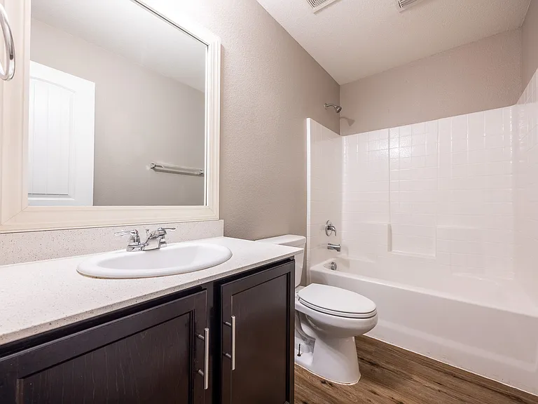 5661 McClelland St — Photo 12