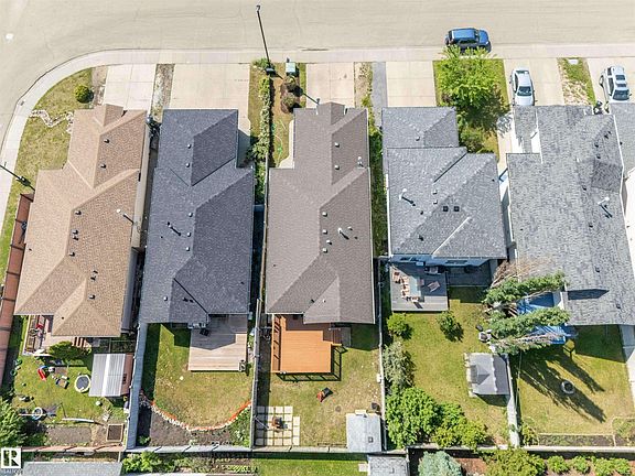 3rd image of 3312 27th Ave NW