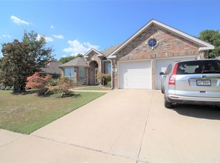3817 English Oak Dr, Garland, TX 75043