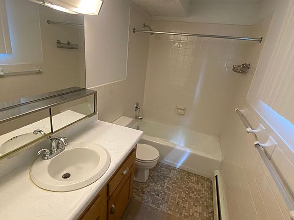 5th image of 731 S 12th St #6