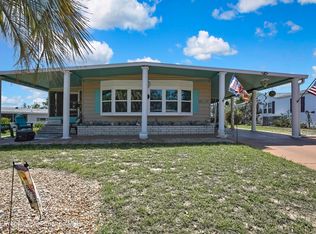 9036 Central Ave, Brooksville, FL 34613