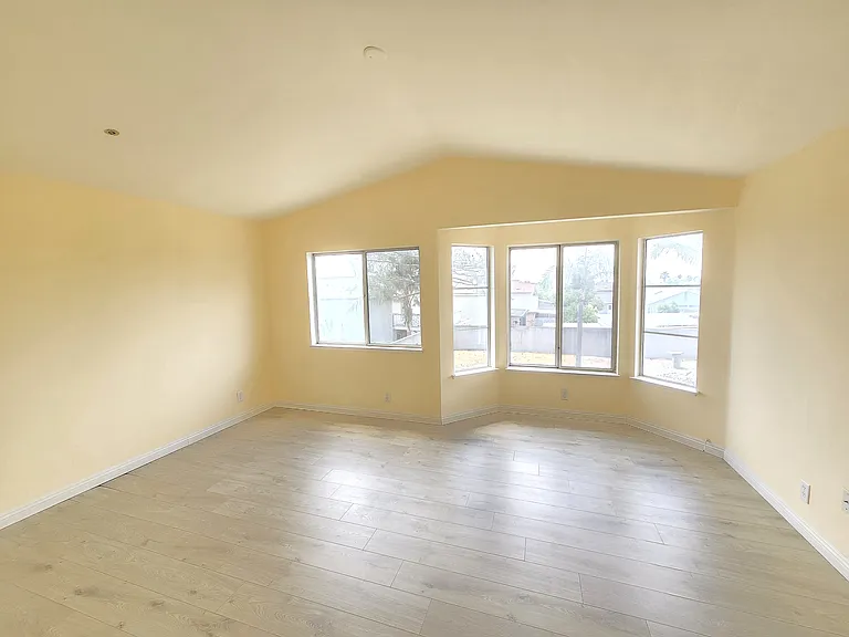 16183 Harvey Dr — Photo 17