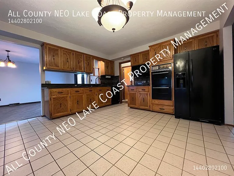 9953 Shady Ln — Photo 3