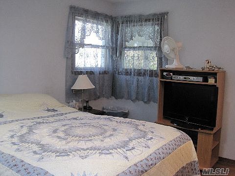 4th image of 31 Winnie Ln