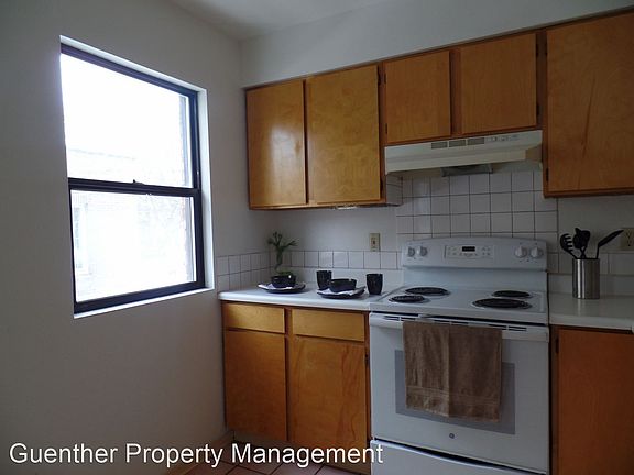 4th image of 1618 N Lincoln St APT 2