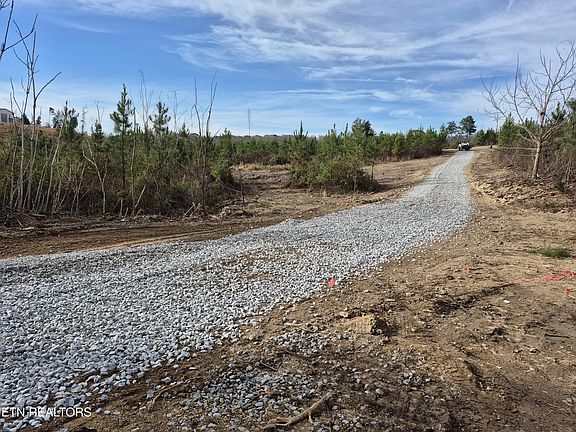 4th image of 339 Big Sewee Rd