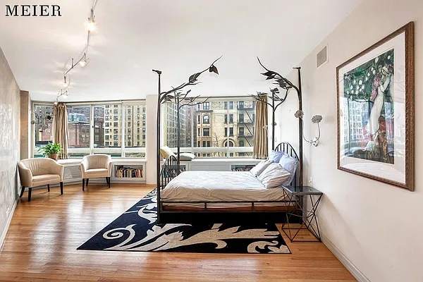 Sold by MEIER | media 20