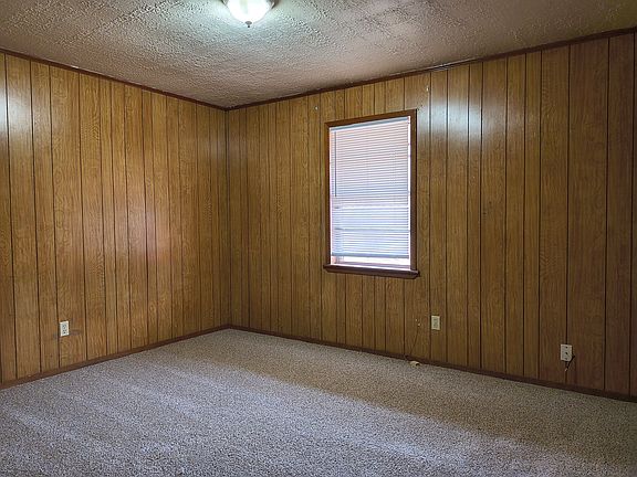 5th image of 3953 Fm 1249 E #6