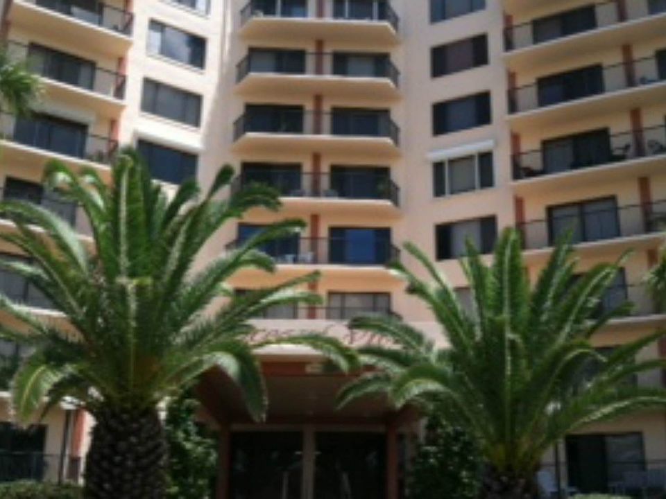 oceanview front