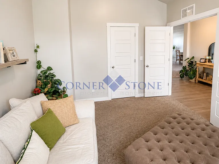 16835 N Melwood Ave — Photo 4