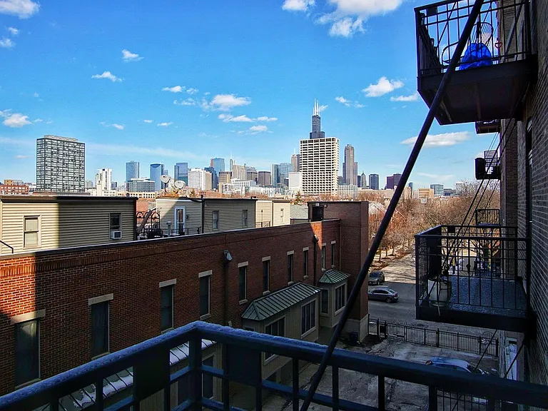 811 S Lytle St #310 — Photo 9