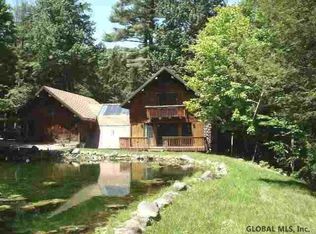 Meehan Road Private, Hadley, NY 12835