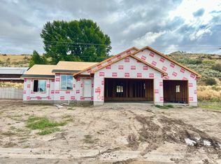 370 Skyline Peak Loop, Inkom, ID 83245