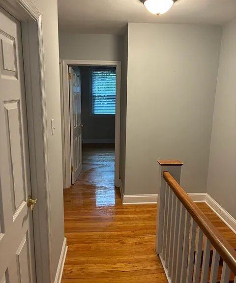 3451 Ainslie St — Photo 32