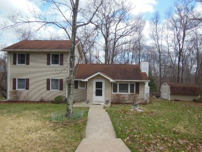 901 Poppy Trl, Newton, NJ, 07860