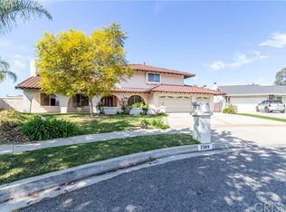 2369 N Magda Cir, Thousand Oaks, CA 91360