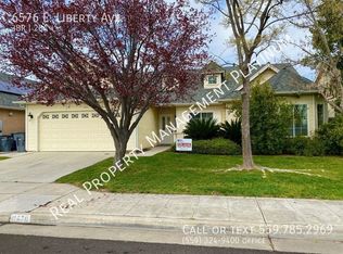 6576 E Liberty Ave, Fresno, CA