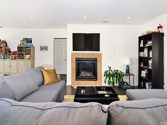 4th image of 18273 Valley Vista Blvd