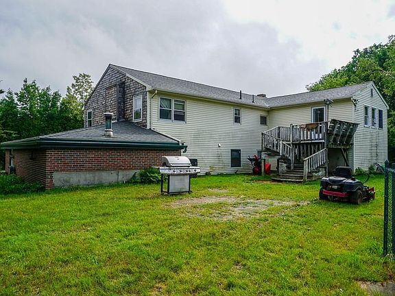 4th image of 1113 W Lowell Ave