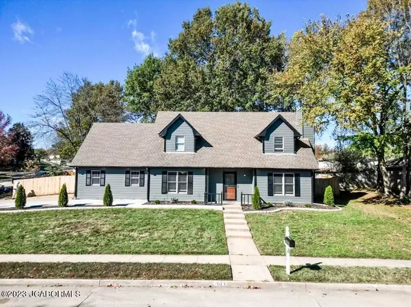 1509 Secretariat Dr, Columbia, MO 65202