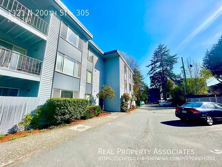 1121 N 200th St #305 — Photo 24