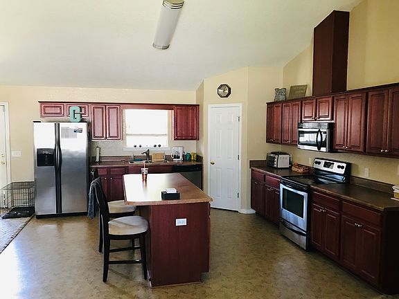 2nd image of 6620 Enchanted Oak Ct