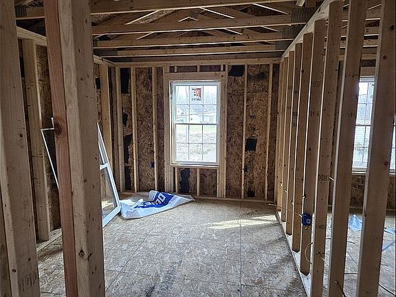5th image of 9519 Southwood Dr