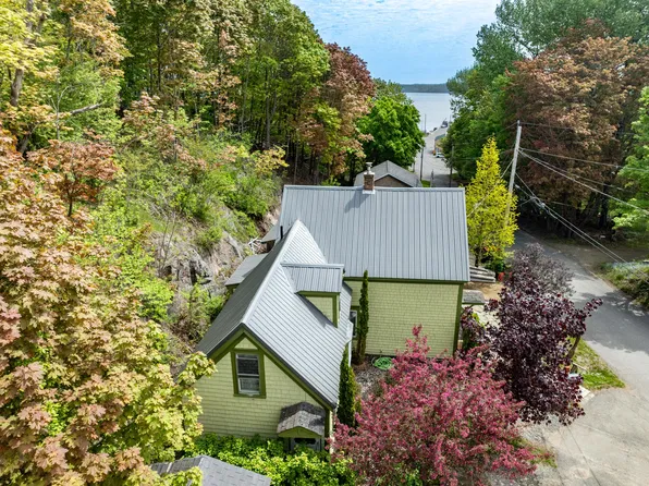 19 Sullivan Street, Eastport, ME 04631