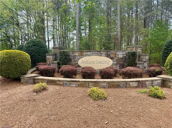 161 Greens Rd, Granite Falls, NC 28630