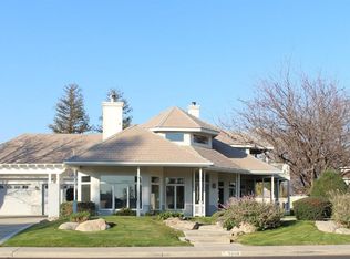 7000 Topaz Ln, Bakersfield, CA 93308