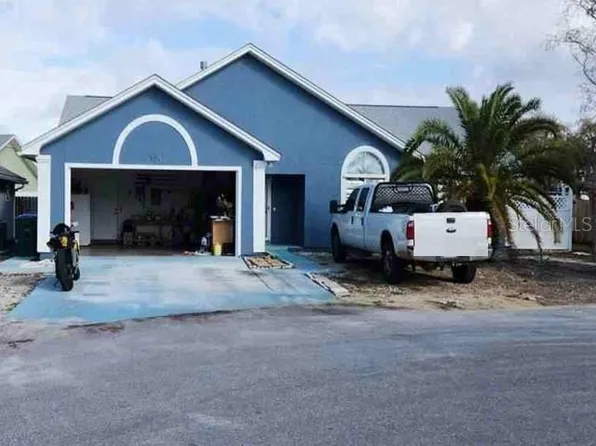 104 Seashell Ct, Panama City Beach, FL 32413