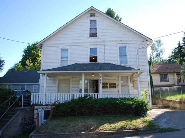 215 W Main Street, 215 W Main St APT 9, Pullman, WA 99163