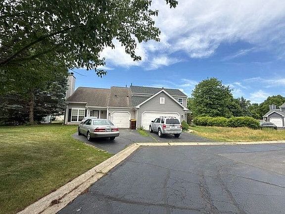 3rd image of 2326 Aspen Dr