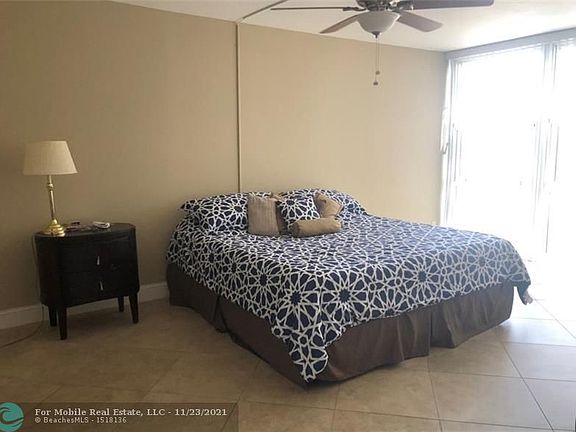 5th image of 525 N Ocean Blvd APT 515