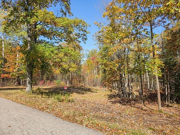 3rd image of W10976 Woods Rd