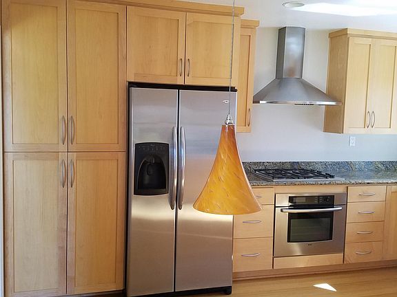 4th image of 2510 Lost Oaks Dr