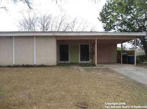 1st image of 4839 CASTLE LANCE DR