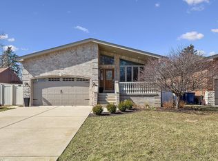 11210 S Natoma Ave, Worth, IL 60482