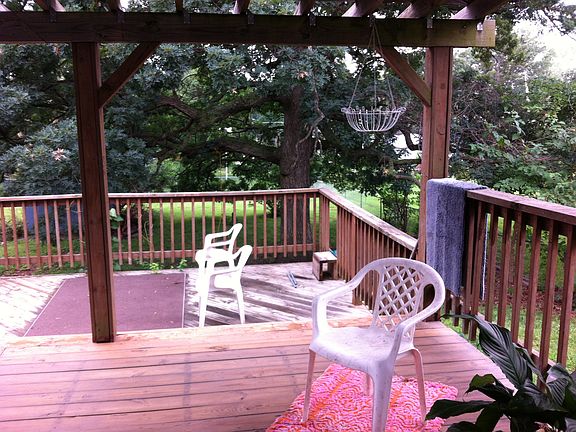 Double Deck & Old Oak