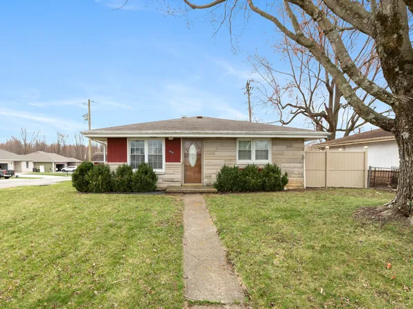 648 E 15th St, Seymour, IN 47274