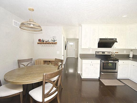 4th image of 6720 Palo Alto Ln