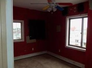 1473 Rodman St, Fall River, MA 02721