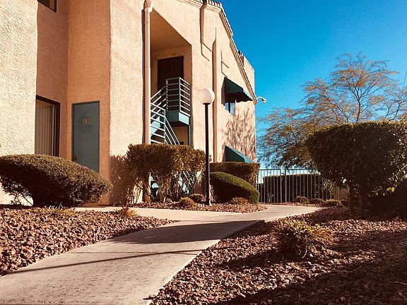 3rd image of 4380 Woodpine Dr Unit 206
