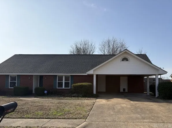 212 E Greenbriar Dr, Osceola, AR 72370