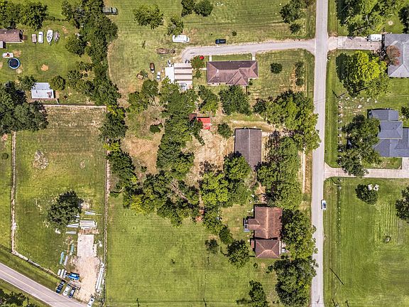4th image of 12914 Manor Drive