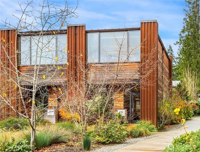 392 Wills Lane NW, Bainbridge Island, WA, 98110